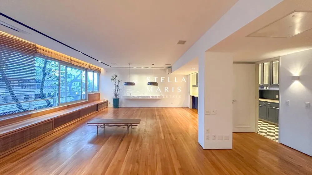 Apartamento, 3 quartos, 239 m² - Foto 1