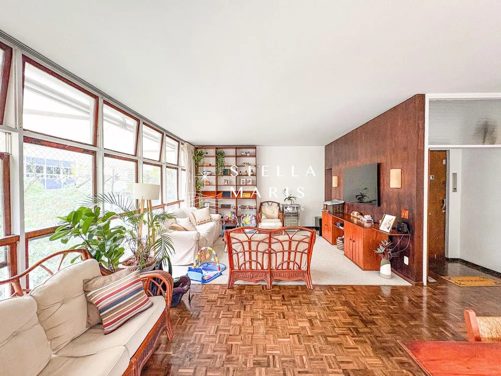 Apartamento, 3 quartos, 130 m² - Foto 1