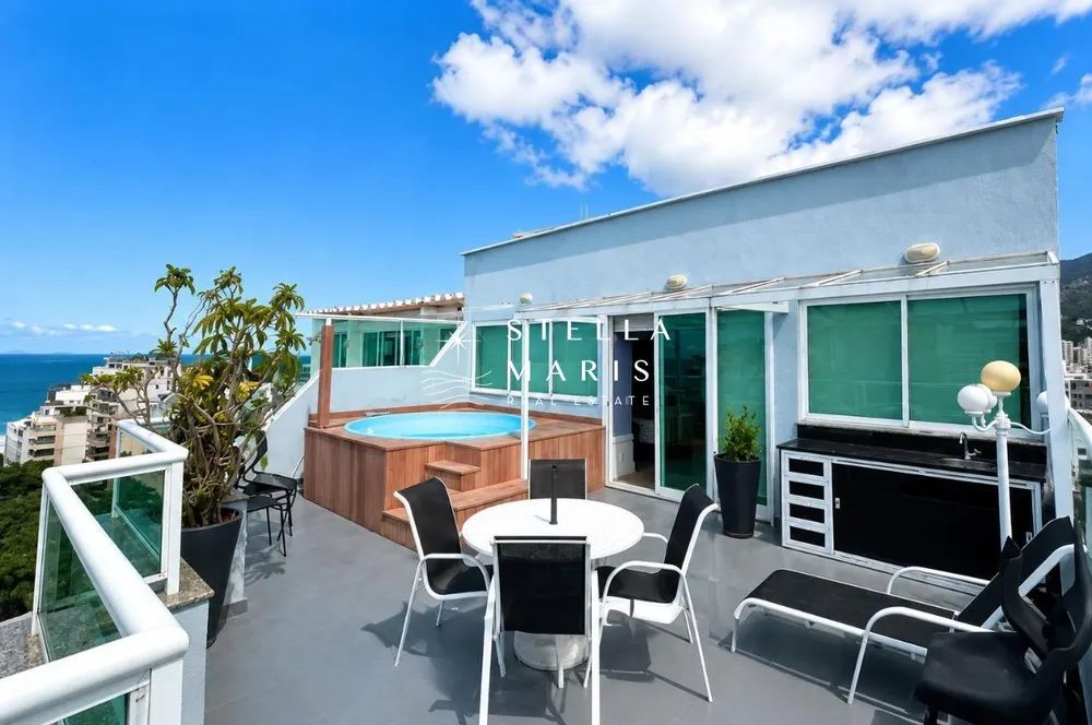 Cobertura, 3 quartos, 219 m² - Foto 4