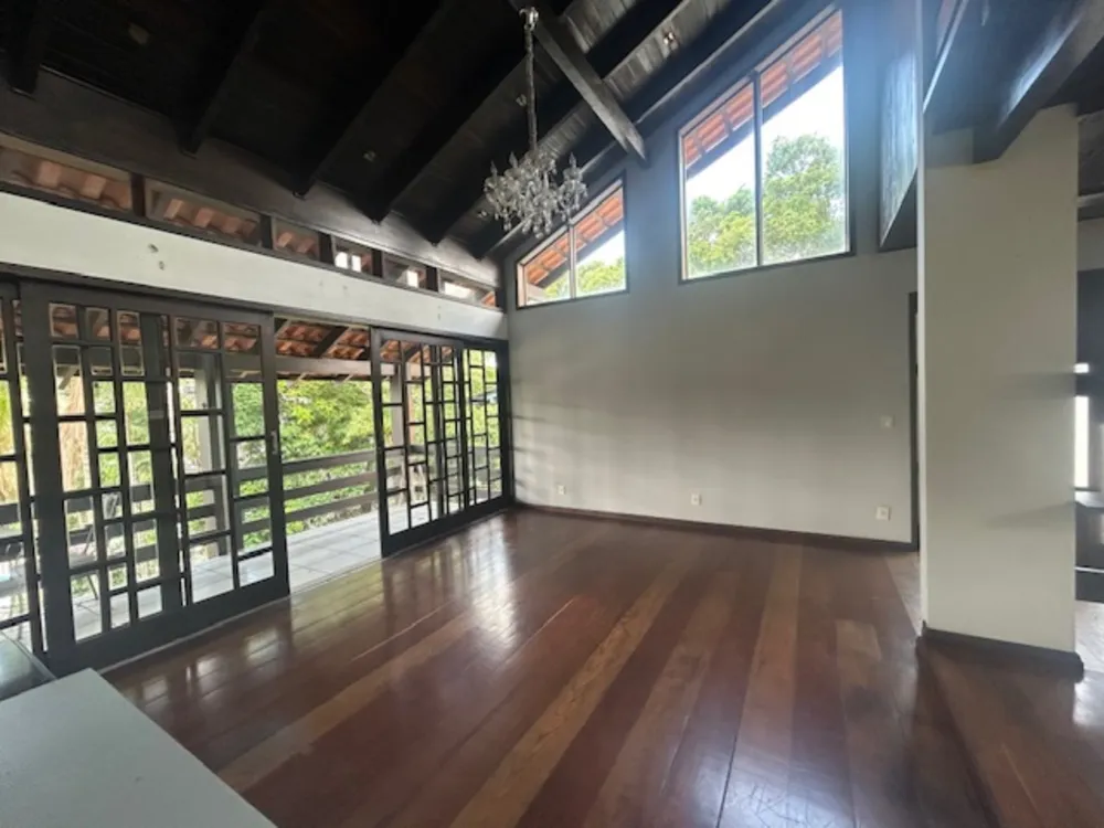 Sobrado, 3 quartos, 280 m² - Foto 1