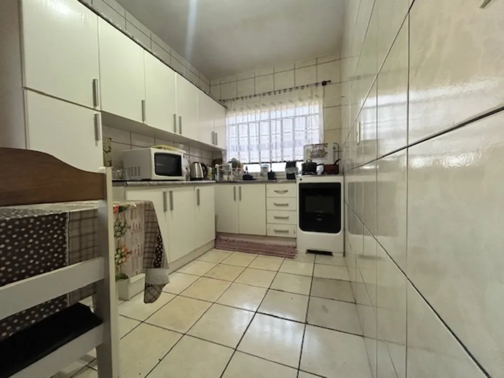 Casa, 4 quartos, 140 m² - Foto 2
