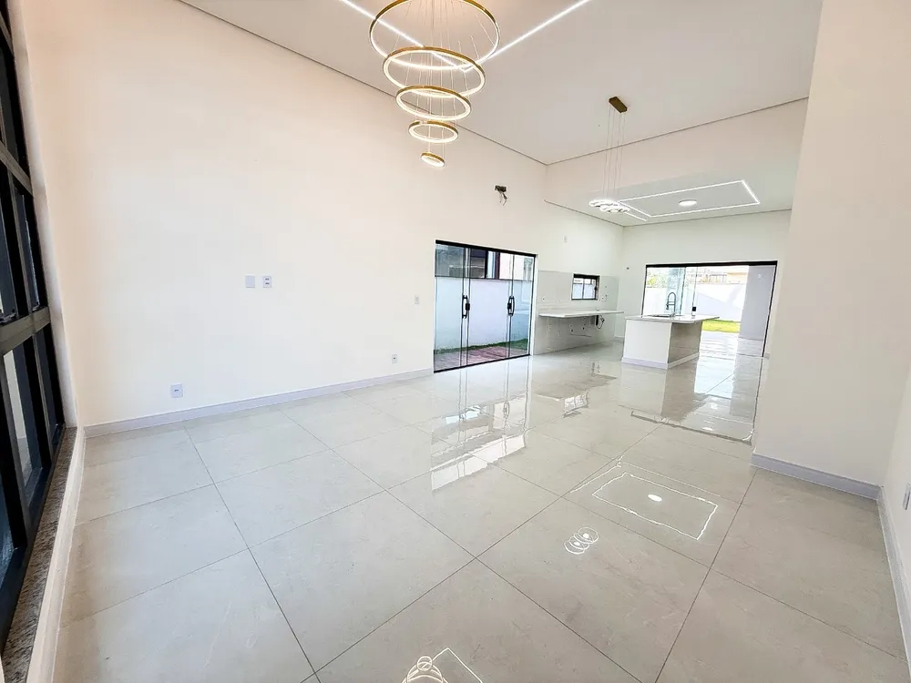 Casa, 3 quartos, 186 m² - Foto 2