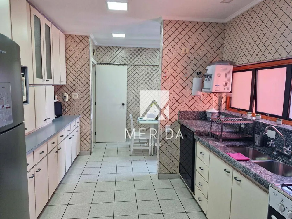 Apartamento, 3 quartos, 175 m² - Foto 10