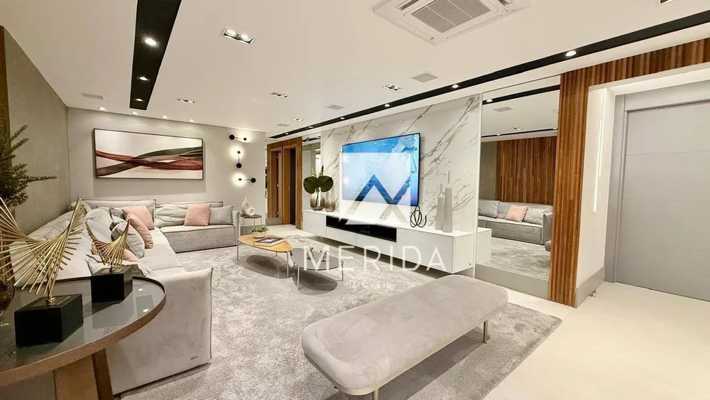 Apartamento, 3 quartos, 191 m² - Foto 1