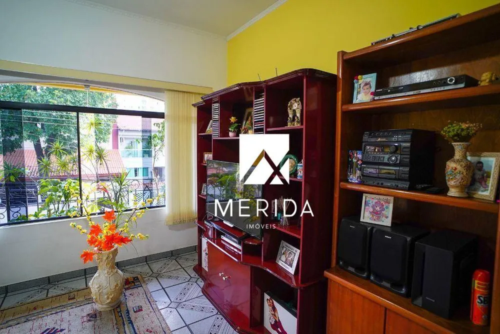 Casa, 3 quartos, 481 m² - Foto 1
