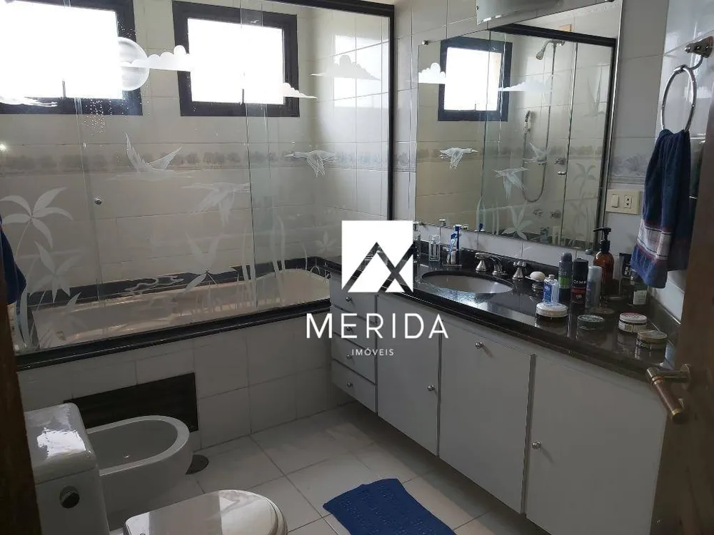 Apartamento, 3 quartos, 175 m² - Foto 2
