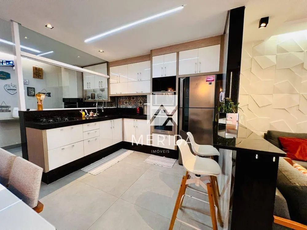 Sobrado, 4 quartos, 221 m² - Foto 5