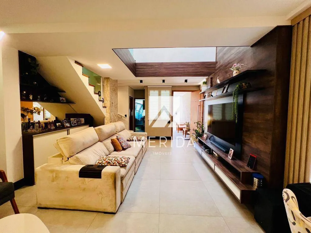 Sobrado, 4 quartos, 221 m² - Foto 3