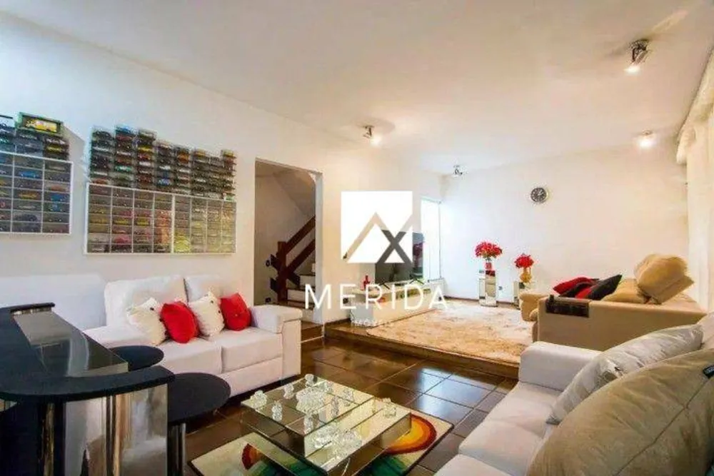 Sobrado, 4 quartos, 289 m² - Foto 1