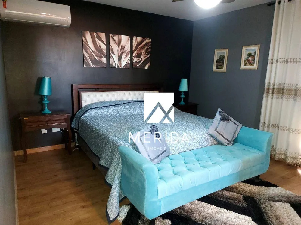 Sobrado, 4 quartos, 295 m² - Foto 1