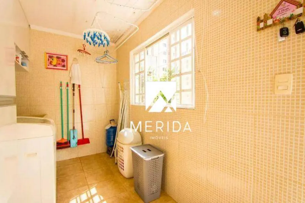 Sobrado, 3 quartos, 230 m² - Foto 2