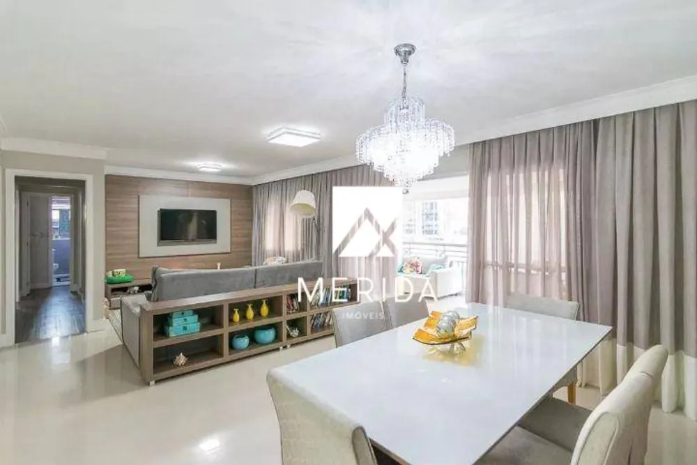 Apartamento, 3 quartos, 168 m² - Foto 1