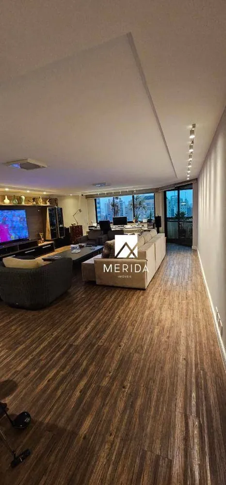 Apartamento, 4 quartos, 324 m² - Foto 2