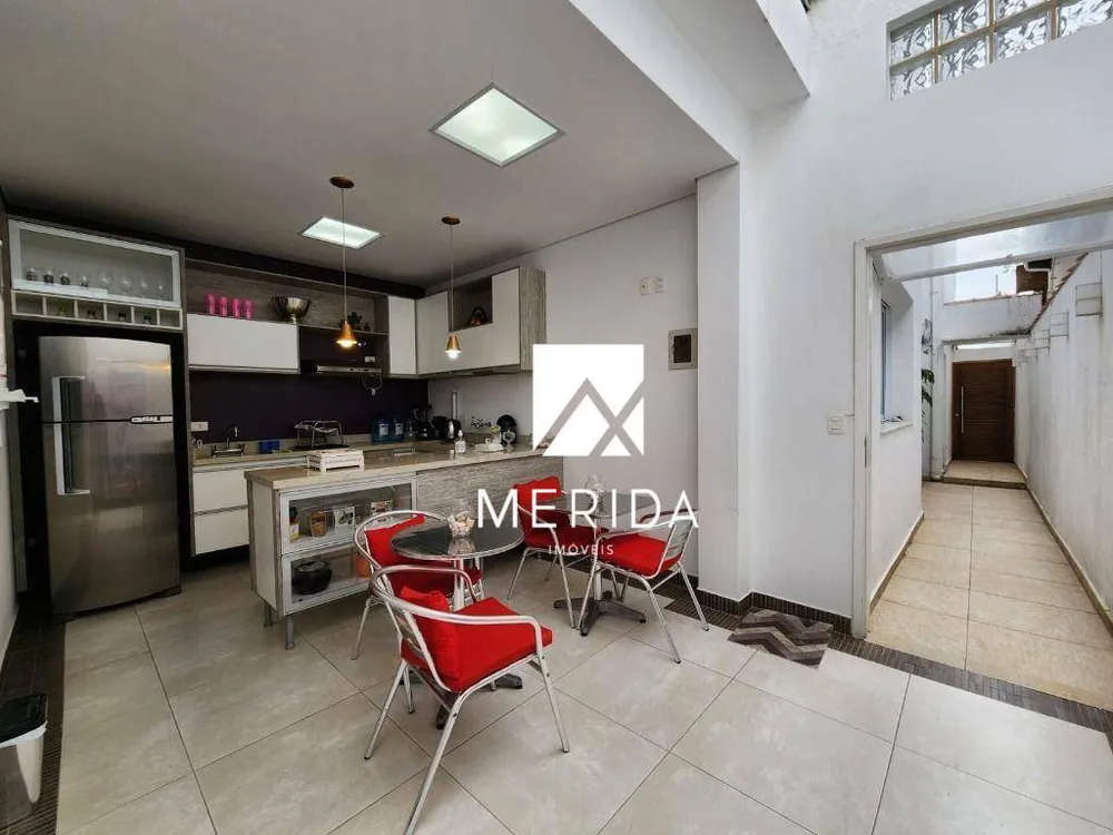 Sobrado, 5 quartos, 230 m² - Foto 8