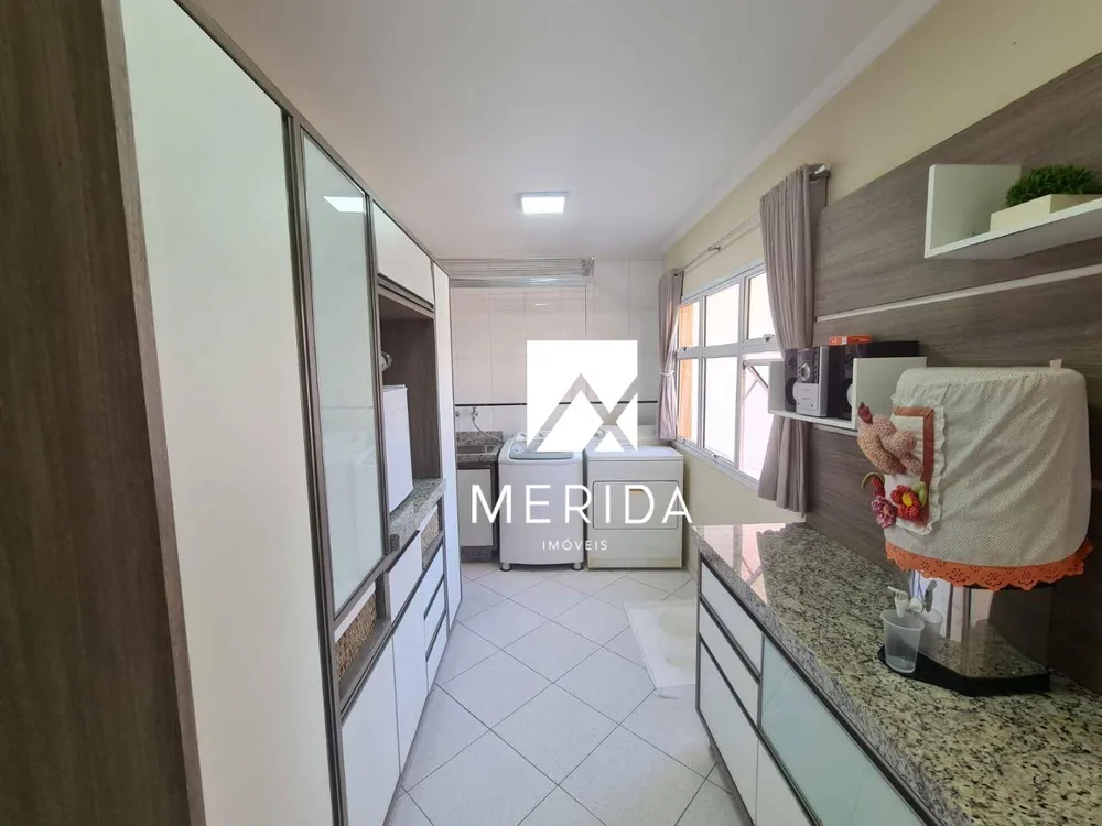 Sobrado, 3 quartos, 298 m² - Foto 4