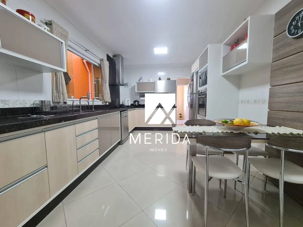 Sobrado, 3 quartos, 298 m² - Foto 6