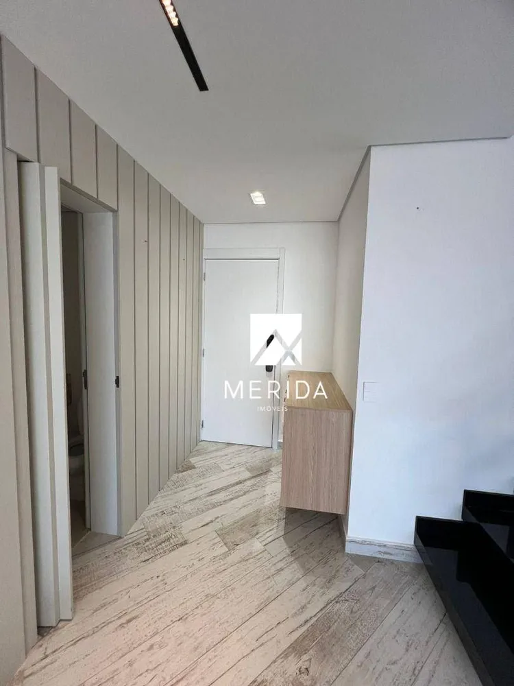 Cobertura, 4 quartos, 236 m² - Foto 2