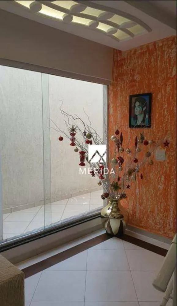 Sobrado, 3 quartos, 218 m² - Foto 3