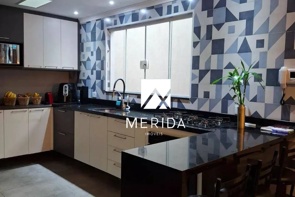 Sobrado, 3 quartos, 200 m² - Foto 4