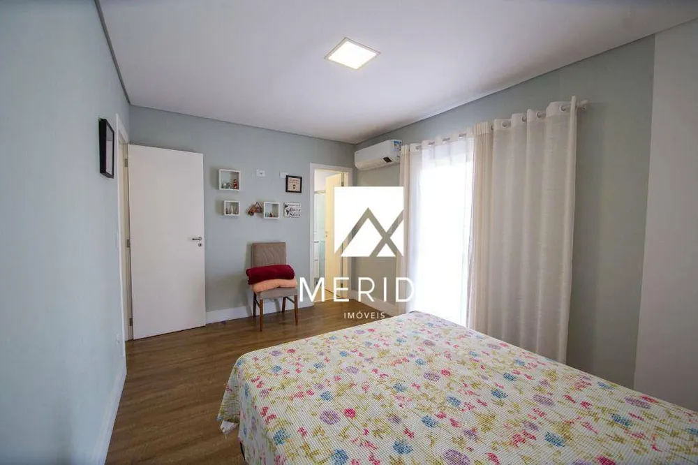 Sobrado, 3 quartos, 276 m² - Foto 2