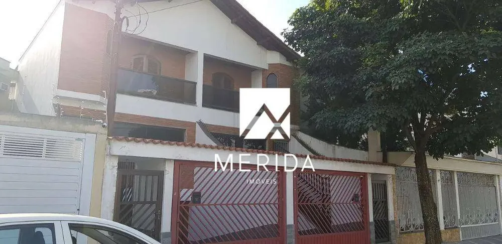 Sobrado, 4 quartos, 250 m² - Foto 2