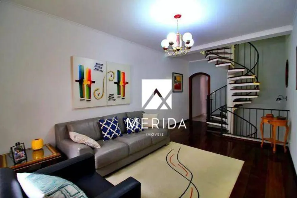 Sobrado, 4 quartos, 221 m² - Foto 2