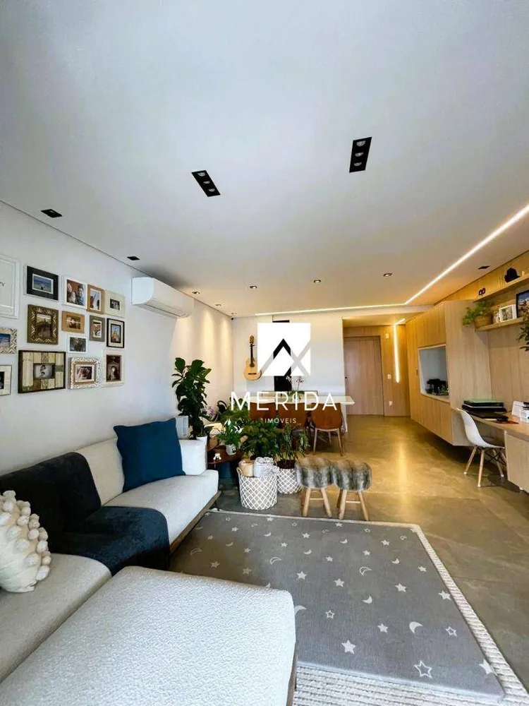 Apartamento, 3 quartos, 160 m² - Foto 1