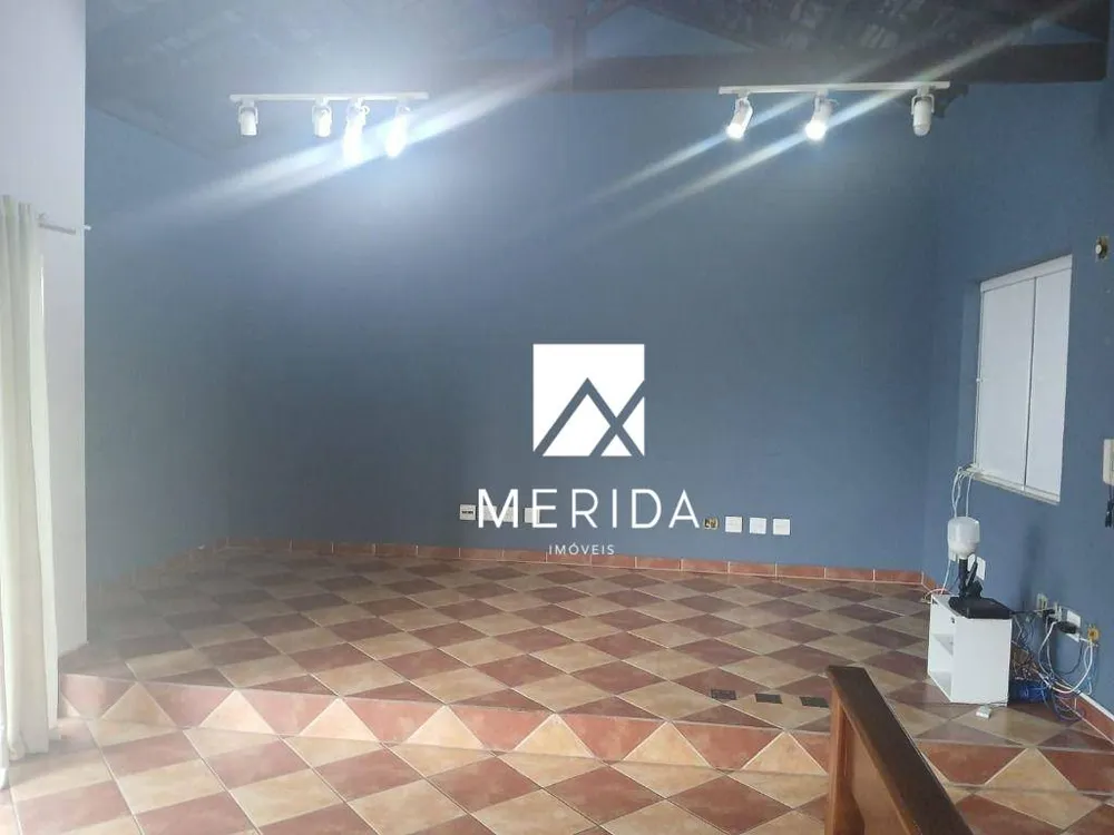 Casa, 3 quartos, 432 m² - Foto 1