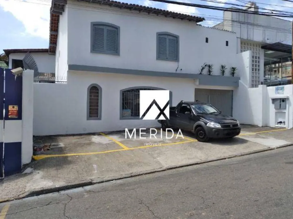 Sobrado, 5 quartos, 262 m² - Foto 1
