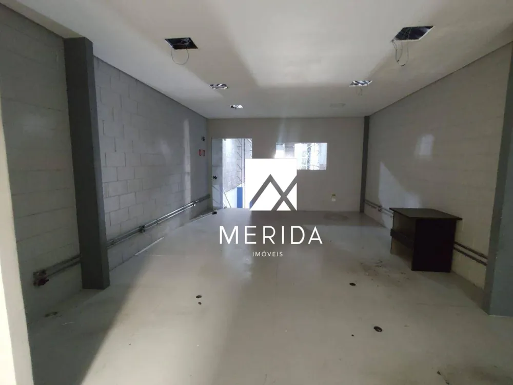 Depósito-Galpão, 390 m² - Foto 1