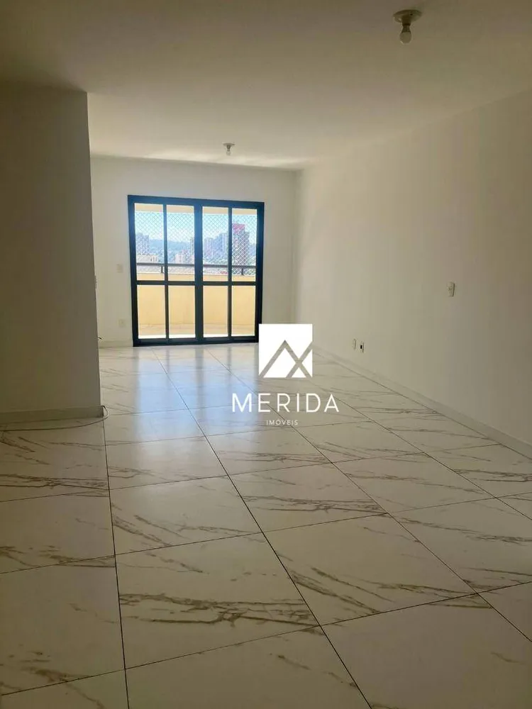 Apartamento, 3 quartos, 144 m² - Foto 2