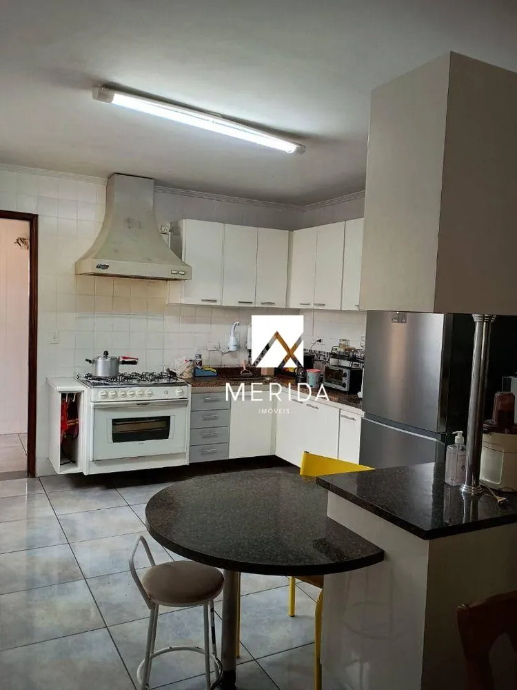 Sobrado, 3 quartos, 308 m² - Foto 5