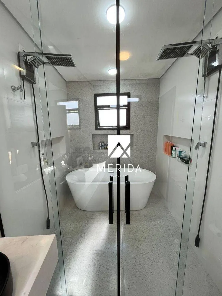 Sobrado, 3 quartos, 258 m² - Foto 8