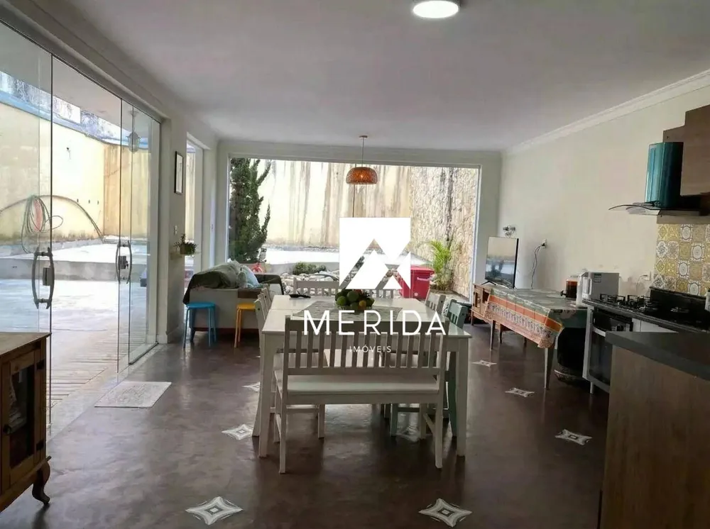 Sobrado, 3 quartos, 347 m² - Foto 4
