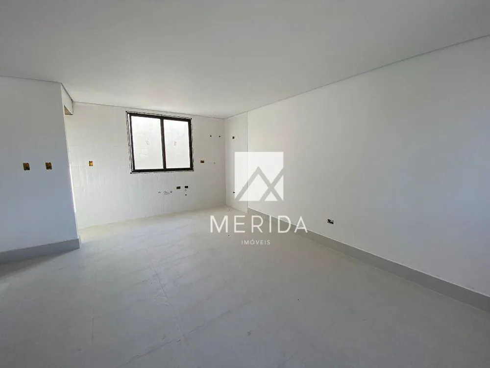 Sobrado, 3 quartos, 194 m² - Foto 1