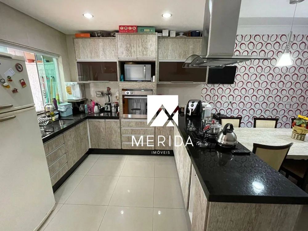 Sobrado, 3 quartos, 250 m² - Foto 5