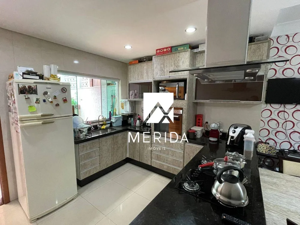 Sobrado, 3 quartos, 250 m² - Foto 6