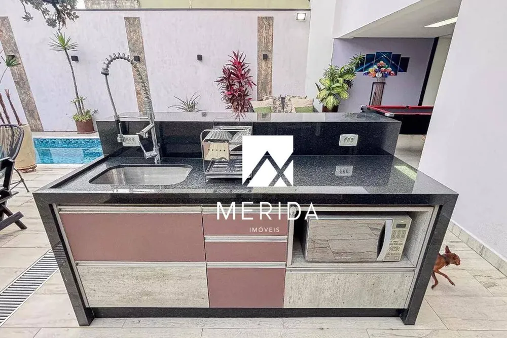 Sobrado, 3 quartos, 386 m² - Foto 4