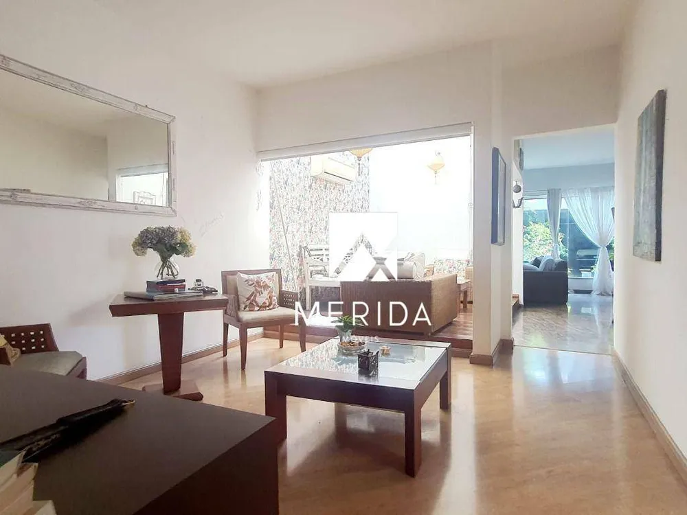 Casa, 3 quartos, 310 m² - Foto 2