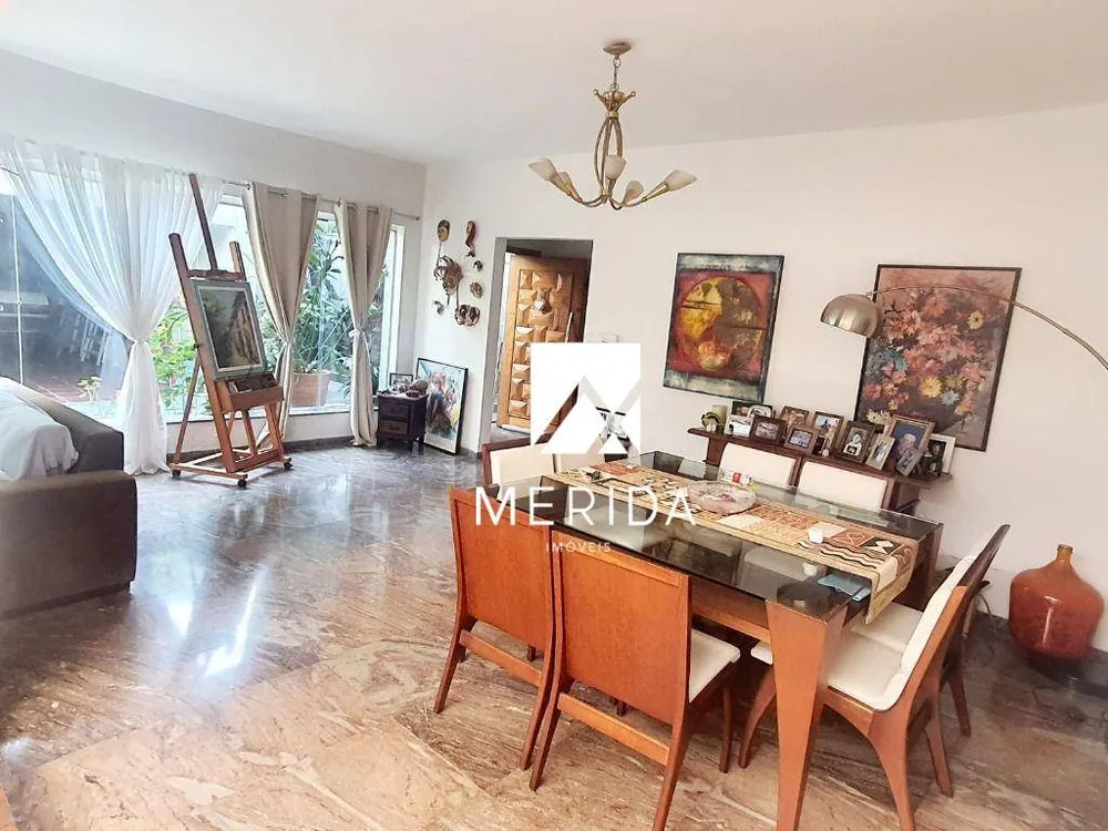 Casa, 3 quartos, 310 m² - Foto 1