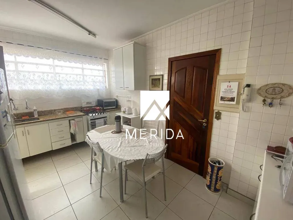 Apartamento, 3 quartos, 198 m² - Foto 4