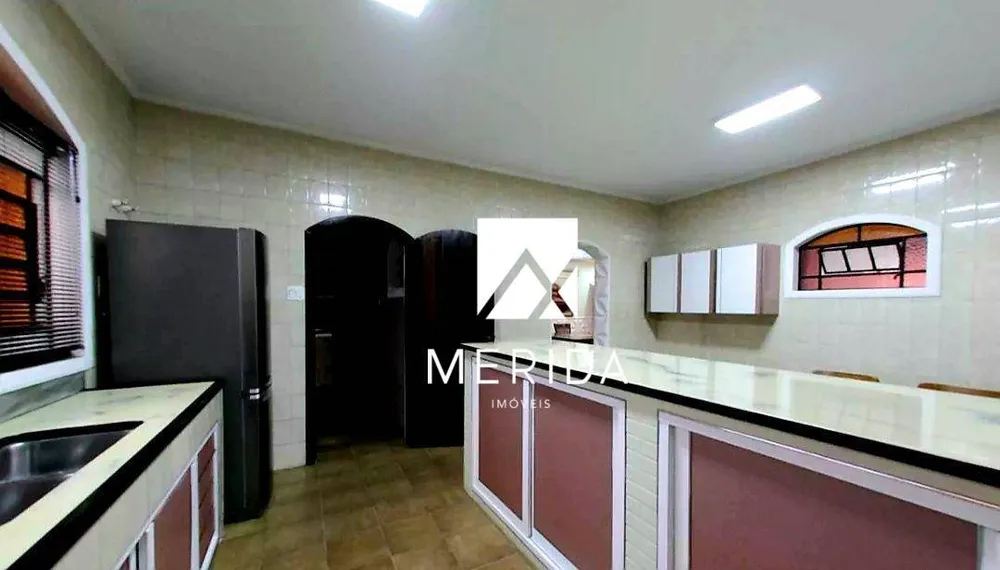 Sobrado, 4 quartos, 238 m² - Foto 4