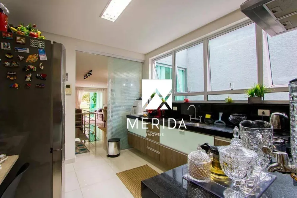 Sobrado, 3 quartos, 201 m² - Foto 2