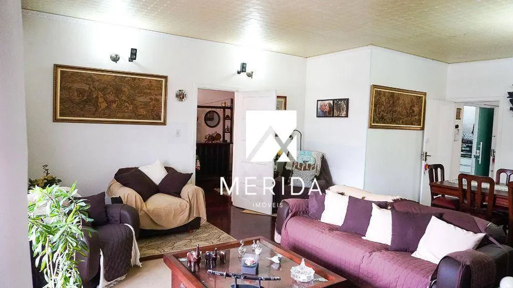 Casa, 3 quartos, 243 m² - Foto 2