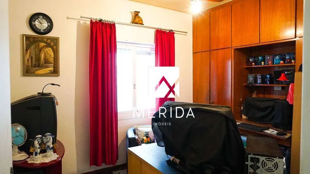 Casa, 3 quartos, 243 m² - Foto 8