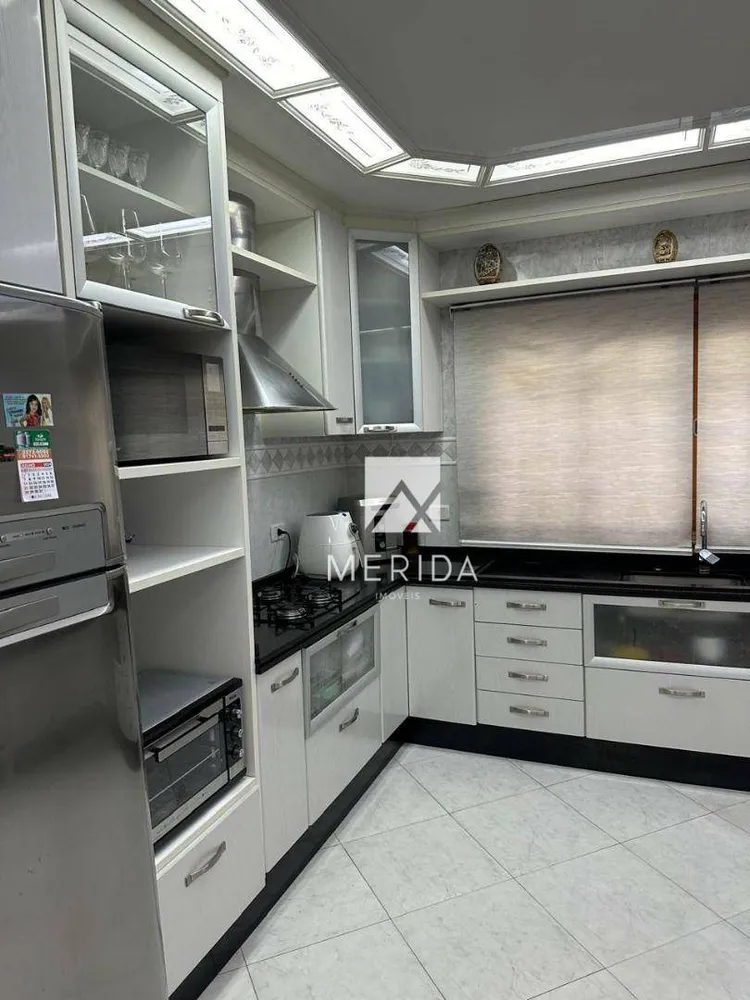 Sobrado, 3 quartos, 195 m² - Foto 3