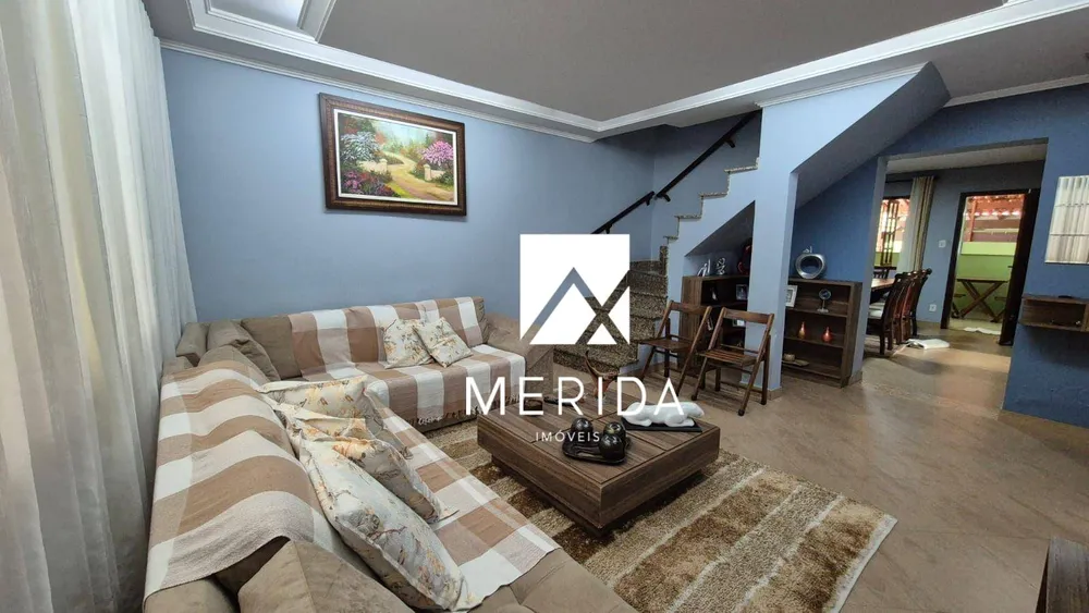 Sobrado, 3 quartos, 219 m² - Foto 1