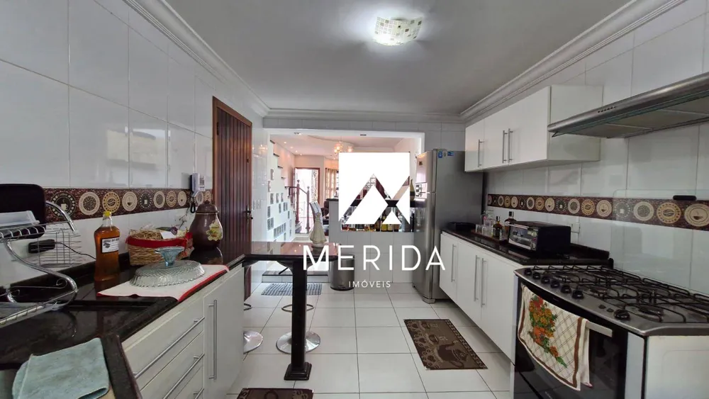 Sobrado, 3 quartos, 205 m² - Foto 4