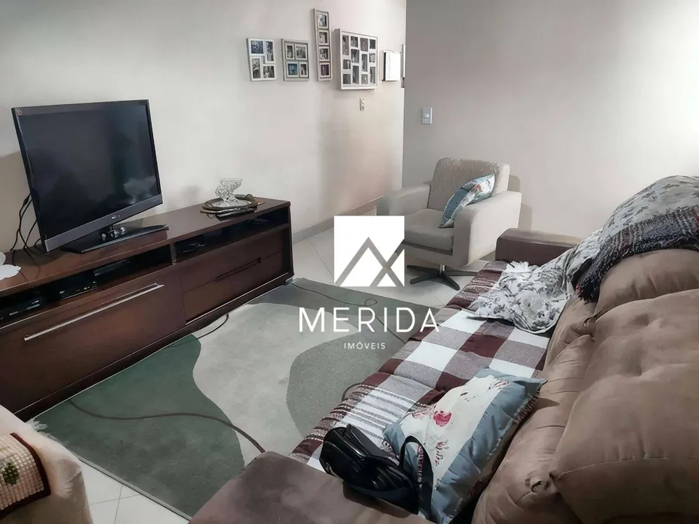 Casa, 5 quartos, 376 m² - Foto 1