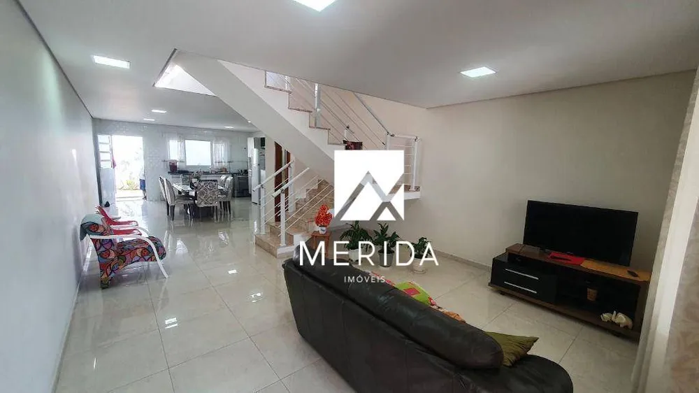 Sobrado, 3 quartos, 181 m² - Foto 2
